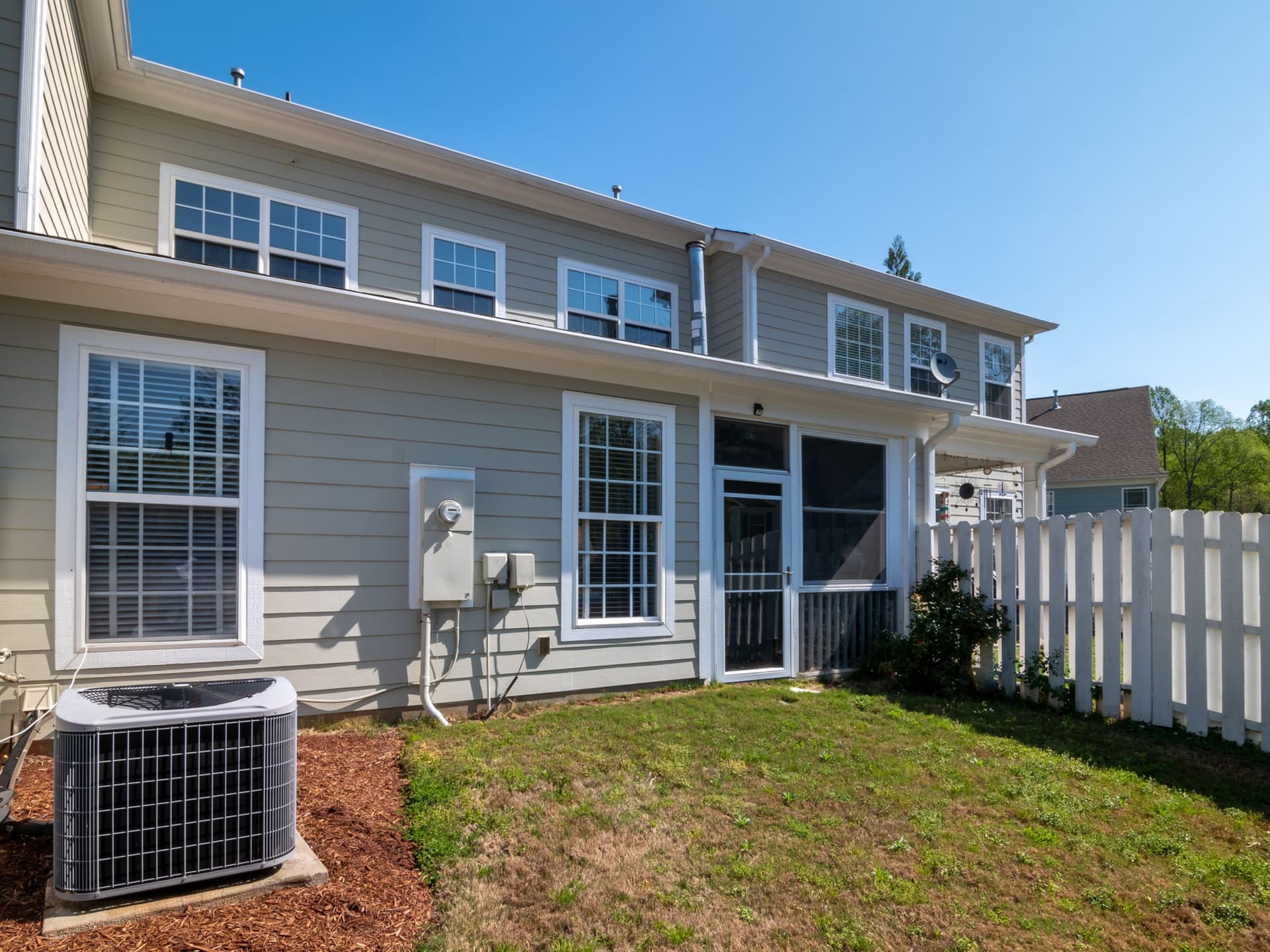 Stucco & Siding Painting